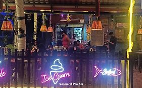 Parshuram Sea Shore Cafe And Rooms, Gokarna